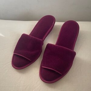 Women's Burgundy Slide Slippers